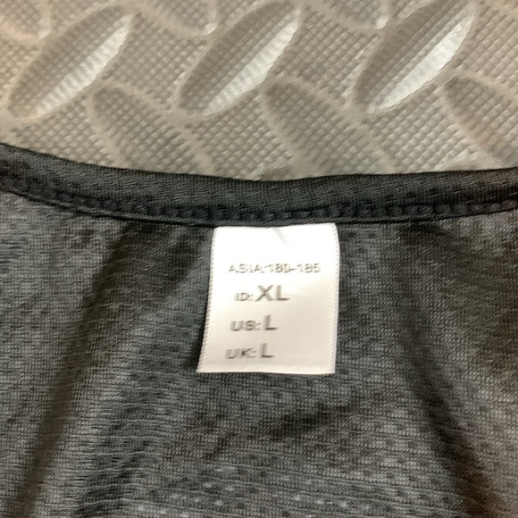 NELEUS Men’s Light Weight Tank Top size L - Picture 5 of 5